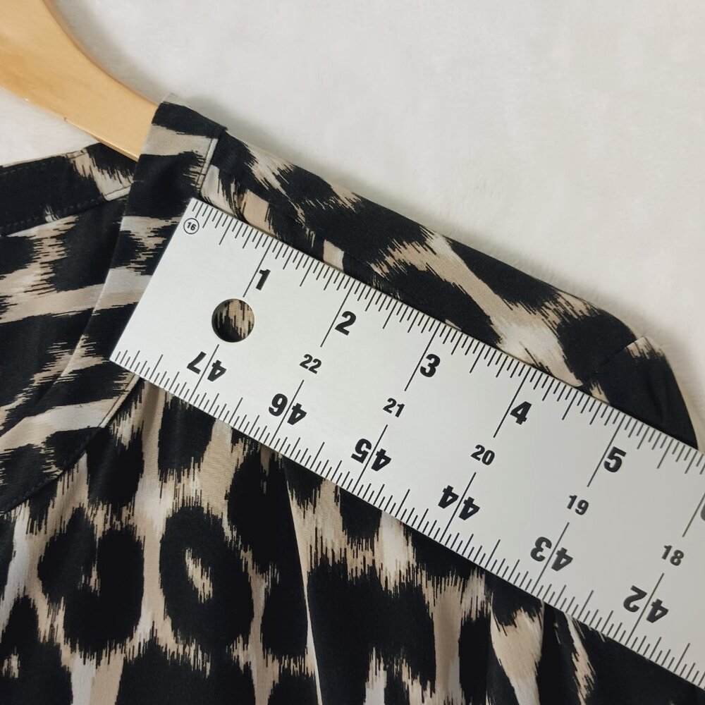 Calvin Klein XL Leopard Long Sleeve Top W/ Ruffled Sleeve Hem, 1/4 Button Front - Picture 11 of 16